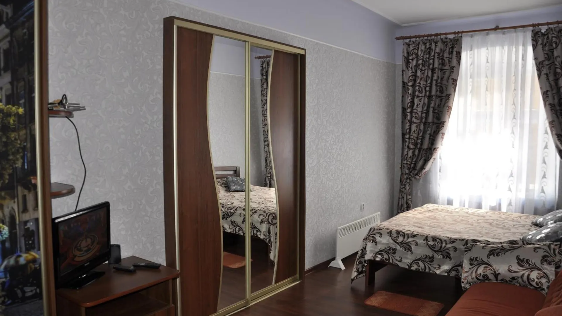 Apartments Near Rynok Square On Staroyevreyska And Fedorova Streets Львов