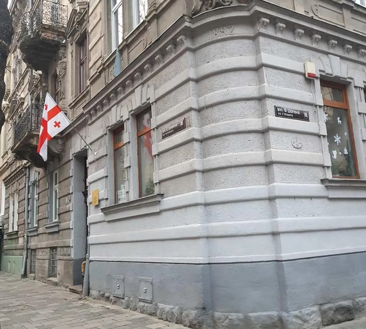 Apartments Near Rynok Square On Staroyevreyska And Fedorova Streets Львов